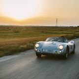 Yousef fährt den Spyder 550 Replika ab und an Jordanien