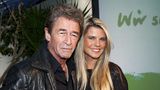 Seit Ende 2015 ist Peter Maffay mit der 38 Jahre jüngeren Lehrerin Hendrikje Balsmeyer liiert - nun wurden die beiden sogar Eltern einer Tochter. Das bestätigte das Management des 69-Jährigen. Demnach wurde das Kind in Bayern geboren. Maffay besitzt ein Haus am Starnberger See.