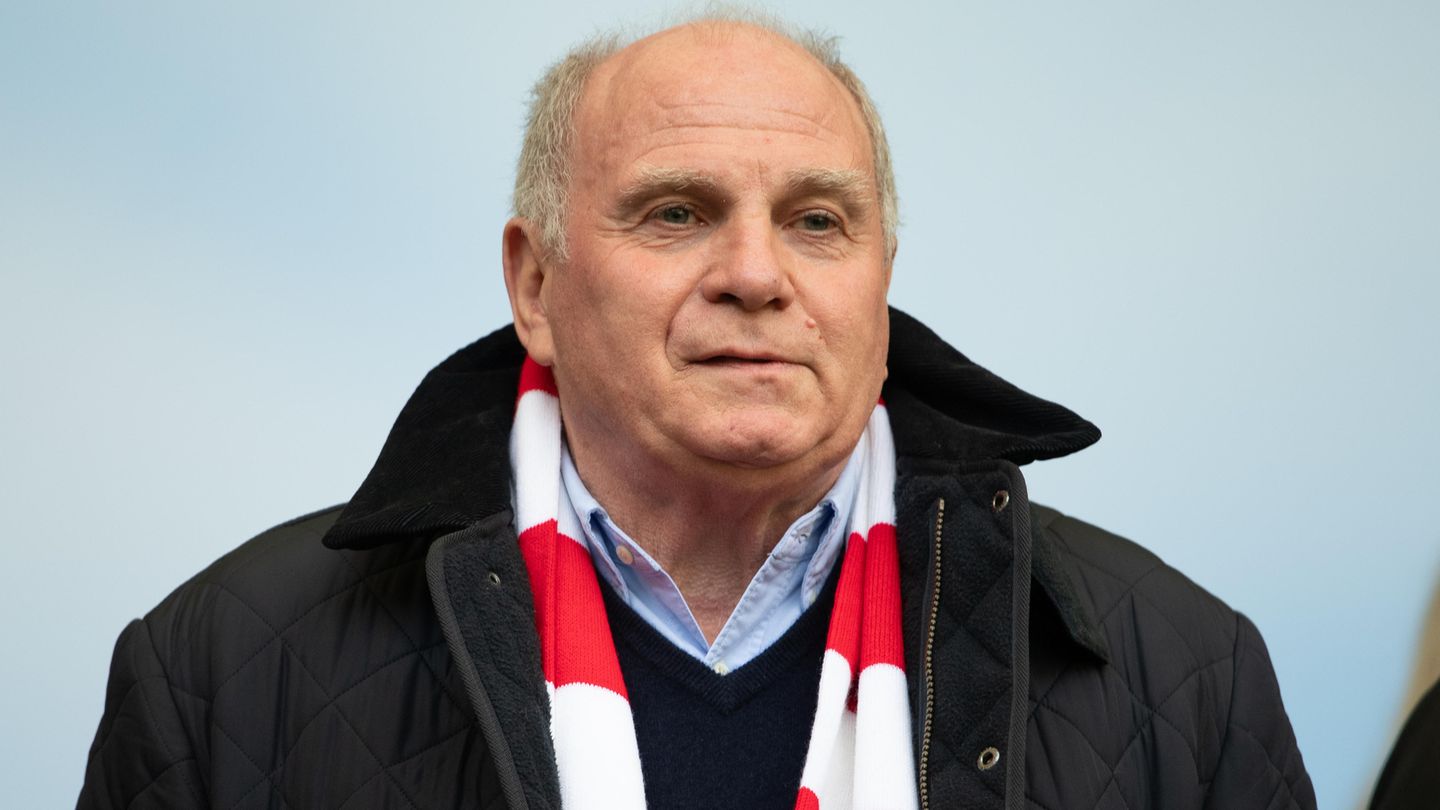 Uli Hoeneß schraubt die Erwartungen an den FC Bayern in dieser Saison herunter