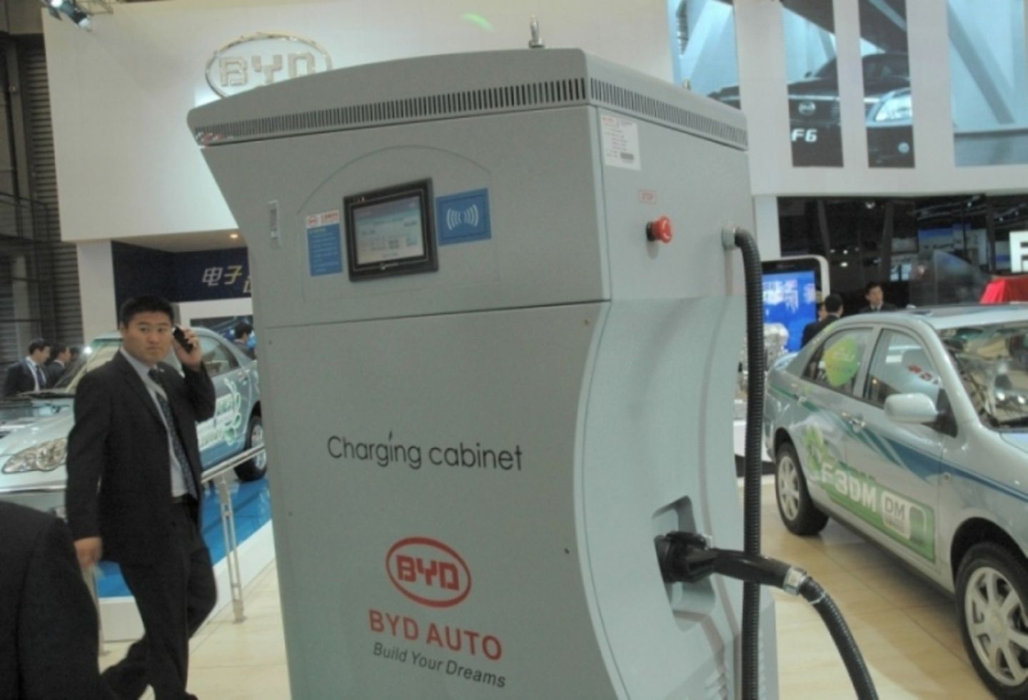 Der argentinische Präsident Mauricio Macri hat dem chinesischen Autobauer BYD gestattet, Elektroautos in seinem Land zu produzie