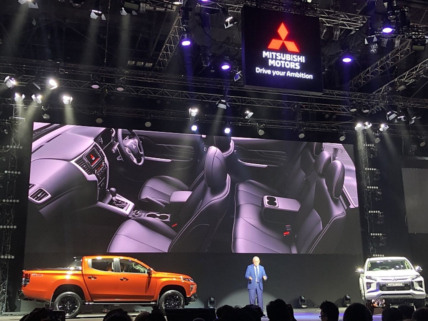 Weltpremiere Mitsubishi L 200 in Bangkok