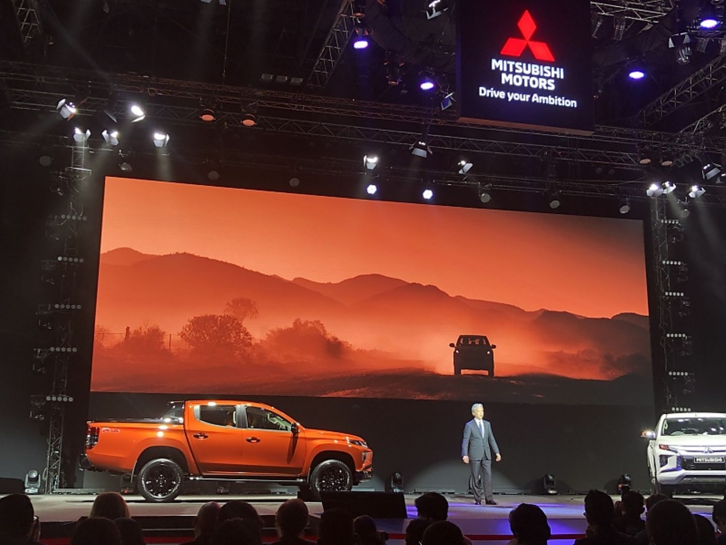 Weltpremiere Mitsubishi L 200 in Bangkok