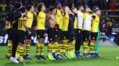Die BVB-Spieler hatten nach Abpfiff guten Grund zum Feiern