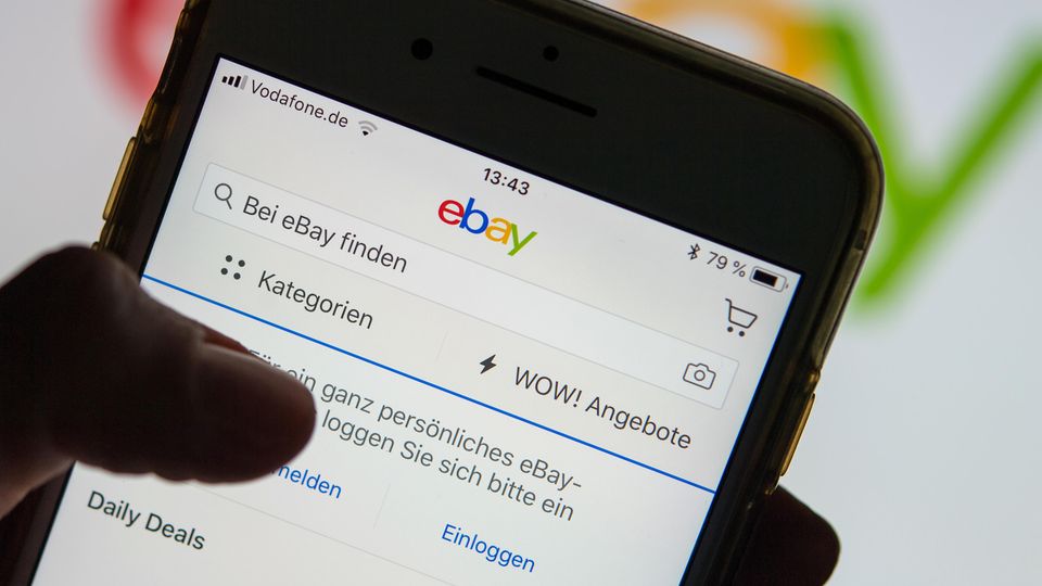 Schutz vor Betrug auf  Kleinanzeigen, PayPal &  - SWR1 BW -  SWR1