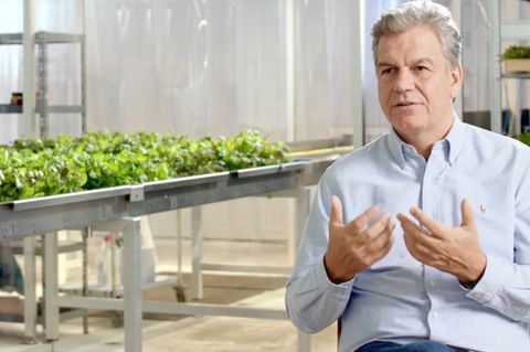 Mark Korzilius hat Erfahrung damit, eine Idee von Hamburg aus groß zu machen. 2002 eröffnete er in der Stadt die erste Filiale der Restaurantkette "Vapiano", in der es Pizza, Pasta und Antipasti direkt vom Küchentresen gibt. Heute existieren rund 200 "Vapianos" in 33 Ländern
