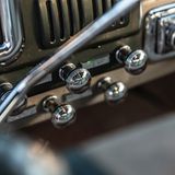 Diese Druckschalter garantieren ein sattes Einrasten.