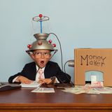 1. Das Gehirn des Menschen hat sich überwiegend in der Steinzeit entwickelt und in den Jahrmillionen davor, die seine Vorfahren zum Teil noch auf den Bäumen zugebracht haben. Jedenfalls ist dieser Apparat nur begrenzt börsentauglich.