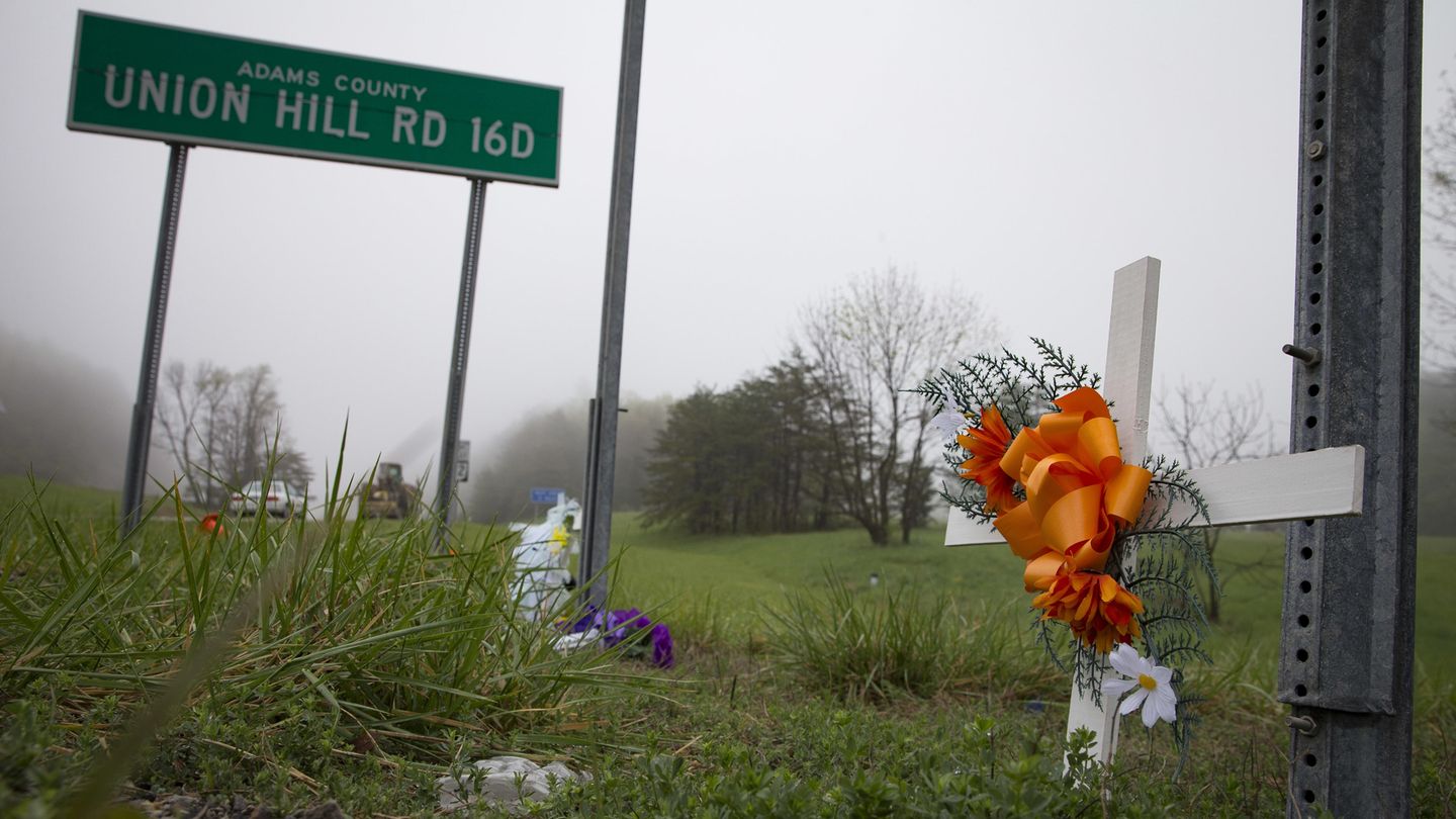 An dieser Straße im US-Bundesstaat Ohio liegt das Grundstück, auf dem damals sieben der acht Leichen gefunden wurden