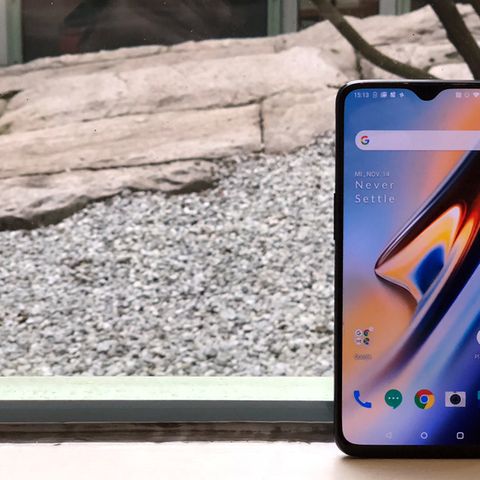 Das Oneplus 6T kombiniert schickes Design mit guter Technik und einem starken Preis.
