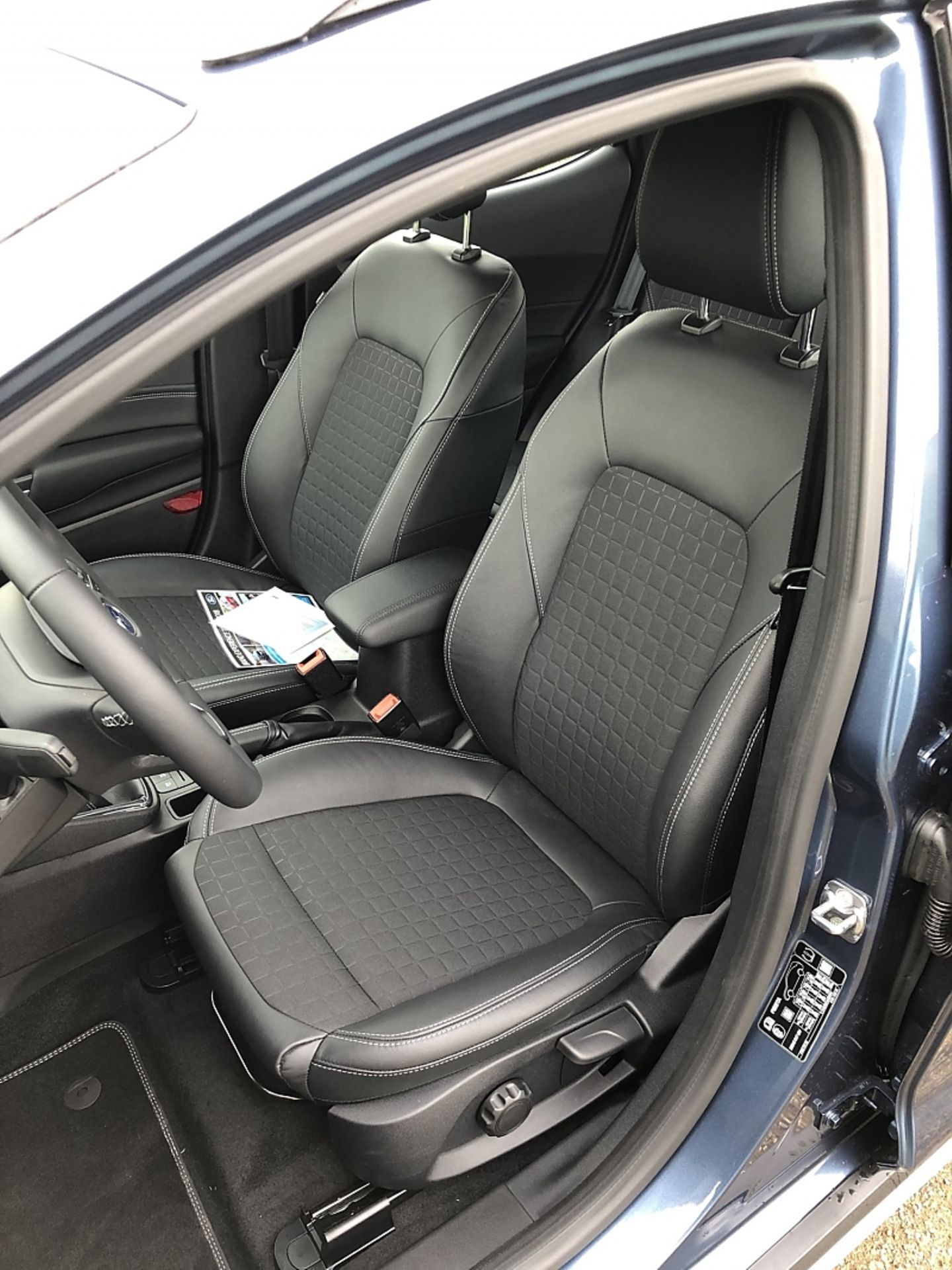 Ford Fiesta Active Plus 1.5 TDCi - bequeme Sportsitze