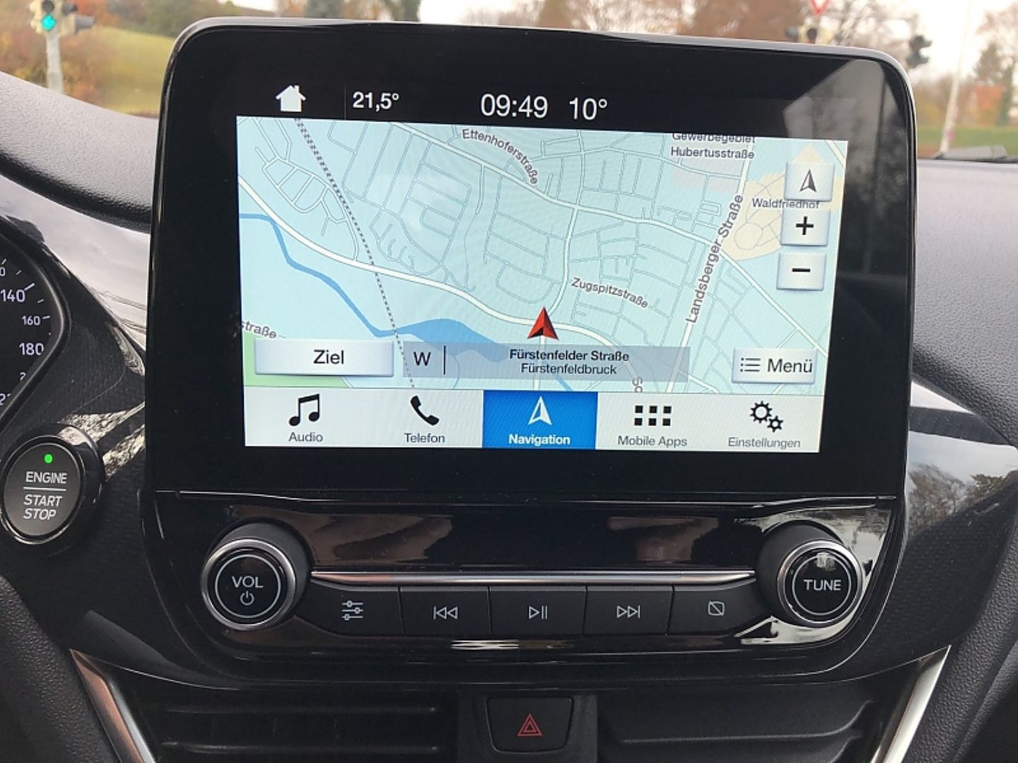 Ford Fiesta Active Plus 1.5 TDCi - acht Zoll großer Touch Screen