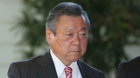 Der japanische Minister Yoshitaka Sakurada