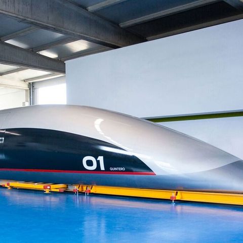 Hyperloop-Kapsel des Unternehmens HTT für den Personen-Transport. Für die Hamburger Pläne müsste eine Kapsel für den Gütertransport entwickelt werden