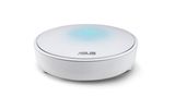 Asus Layra AC2200   Klein, aber fein: Die Knotenpunkte des Lyra-Systems von Asus kommunizieren auf einem eigenen Frequenzband, wodurch mehr Bandbreite auf dem 2,4- und 5 GHz-Band für den eigentlich Datenverkehr bleibt. Wer bereits Netzwerkkabel im Haus verlegt hat, kann die Lyra-Satelliten direkt via Ethernet mit dem Router verbinden, was das WLAN-Signal wesentlich schneller und stabiler macht. Der Anschluss ist simpel: Lyra mit dem Router per Kabel verbinden und die Asus-App auf dem Smartphone herunterladen. Die App findet die Lyra-Geräte im Haus automatisch und führt Schritt für Schritt durch die Einrichtung. Clever: Die App sagt einem gleich, ob die einzelnen Zugriffspunkte optimal aufgestellt sind. 