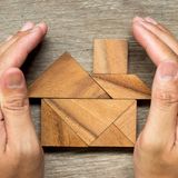 Wer eine Immobilie kauft, muss mehrere Schritte überlegen