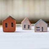 Wer ein Haus oder eine Wohnung kaufen will, sollte den richtigen Kredit haben