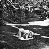 Helmut Newton, Deborah and Red Exterior, Beverly Hills 1991