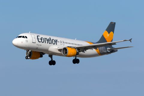 Ein Maschine der Ferienfluggesellschaft Condor vom Typ Airbus A320