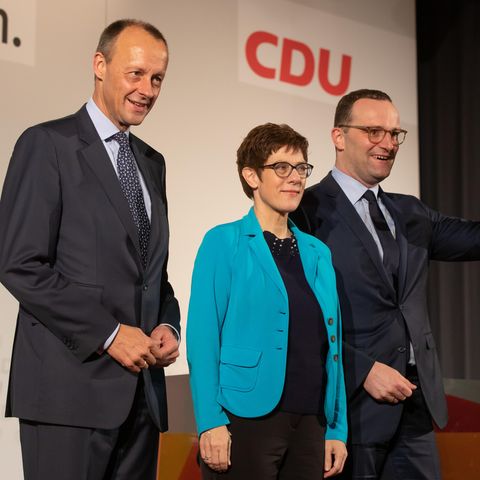 Friedrich Merz (l-r), Kramp-Karrenbauer, CDU-Generalsekretärin und Jens Spahn