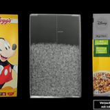 Im Vergleich wirkt diese Kellogg's-Packung fast schon gut gefüllt. Allerdings könnte man auch diese Packung einfach um ein Drittel kleiner machen.