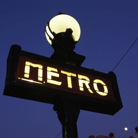 In der Pariser Metro wurde ein gesunder Junge geboren