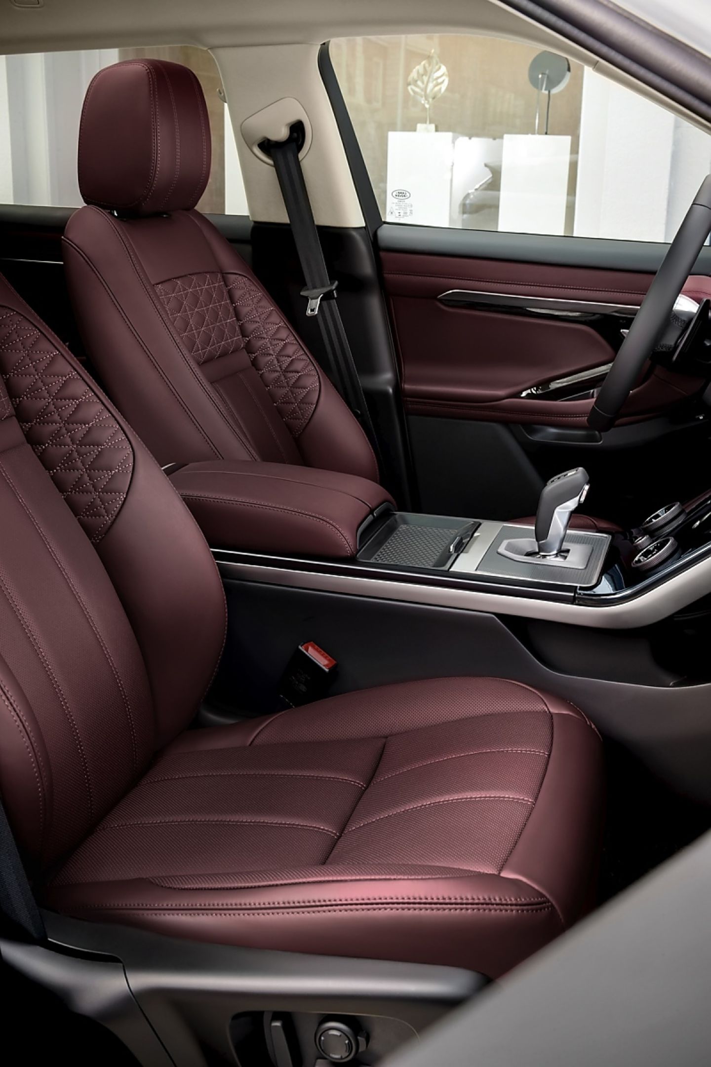 Range Rover Evoque 2019 - bequeme Sitze vorn