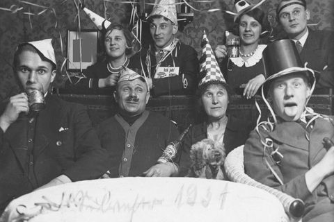 Eine Familienfeier in den 30er Jahren