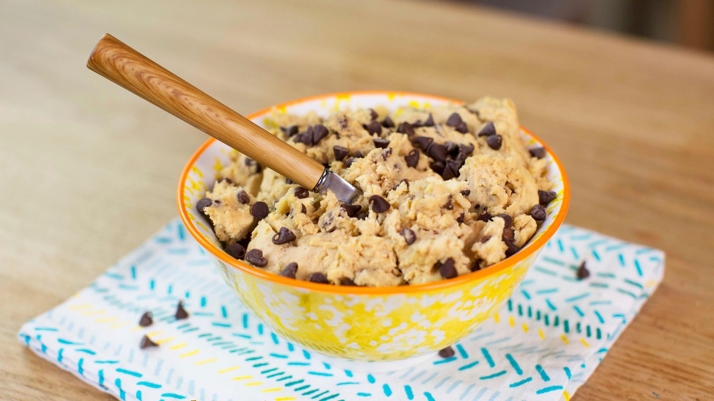 Rezept Fur Vegane Cookies Roher Teig Zum Naschen Stern De