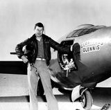 Der Name der X-59 ist ein Tribut an die X-1. Mit ihr durchbrach Piloten-Legende Charles "Chuck" Yeager als erster Mensch die Schallmauer.