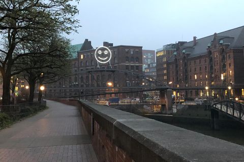 Hamburg: Kunstprojekt "Public Face"