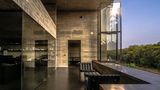 Wohngebäude mit Büroflächen  Colombo, Sri Lanka  Palinda Kannangara Architects.