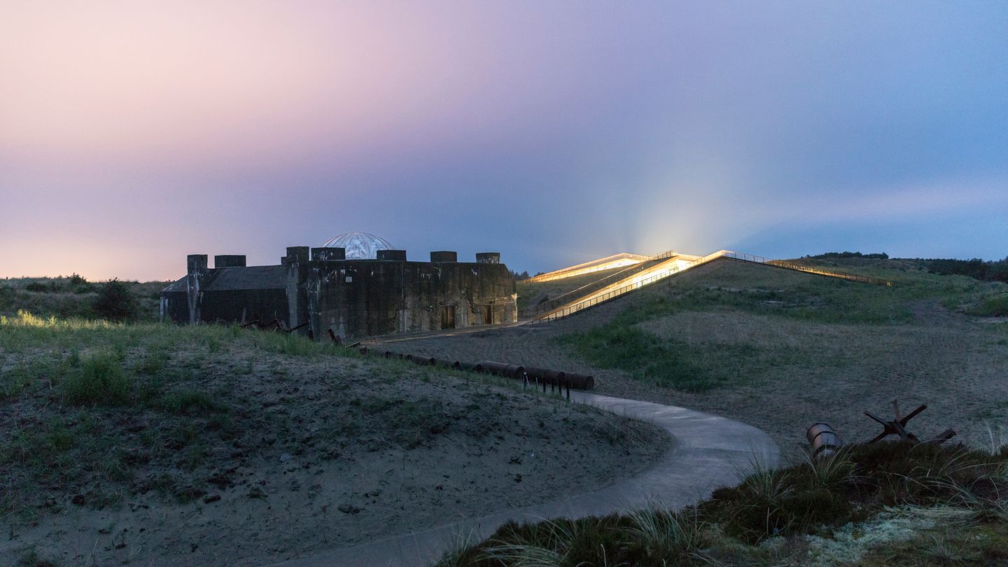 Tirpitz Museum  Blåvand, Dänemark  Bjarke Ingels Group.
