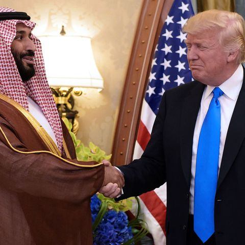 Donald Trump und Saudi-Arabiens Kronprinz Mohammed bin Salman bei einem treffen 2017 in Riad