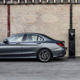 Der Mercedes C 300 de ist 4,69 Meter lang