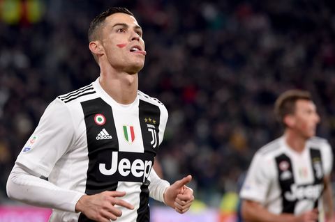 Ronaldo mit rotem Fleck auf der Wange