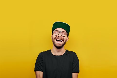 Mark Forster lacht