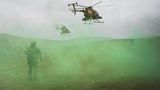 Übung der Afghanischen Luftwaffe mit Helikoptern