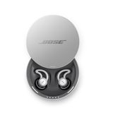 Die Sleepbuds von Bose  Da möchte man einschlafen und der Partner schnarcht, die Nachbarn poltern oder die Frösche am Teich quaken um die Wette. Hat man sich erst einmal auf so ein Störsignal eingeschossen, dann ist es nahezu unmöglich es zu ignorieren. Dieses eine Geräusch bringt einen vielleicht nicht gleich um den Verstand, aber sicher um den Schlaf. Kopfhörer-Experte Bose bietet für solche Momente die In-Ear-Kopfhörer "Sleepbuds" an, zu deutsch etwa "Schlafkumpel". Die kleinen Knöpfe gibt es in drei Größen, sie sollen den Hörgang dicht abschließen und etwaige "Lärmreste" mit beruhigenden Klängen übertönen. Nach Angaben von Bose, ließen sich damit vor allem Stimmen gut überdecken. Für 270 Euro sollte man das aber auch von den Hightech-Ohrstöpseln auch erwarten können.