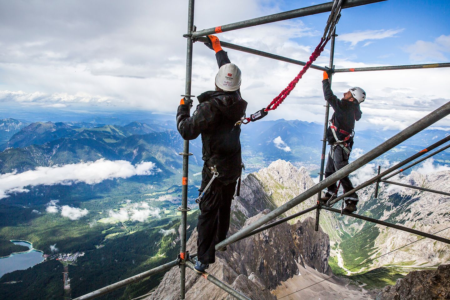 Der Bau der neuen Seilbahn auf die Zugspitze