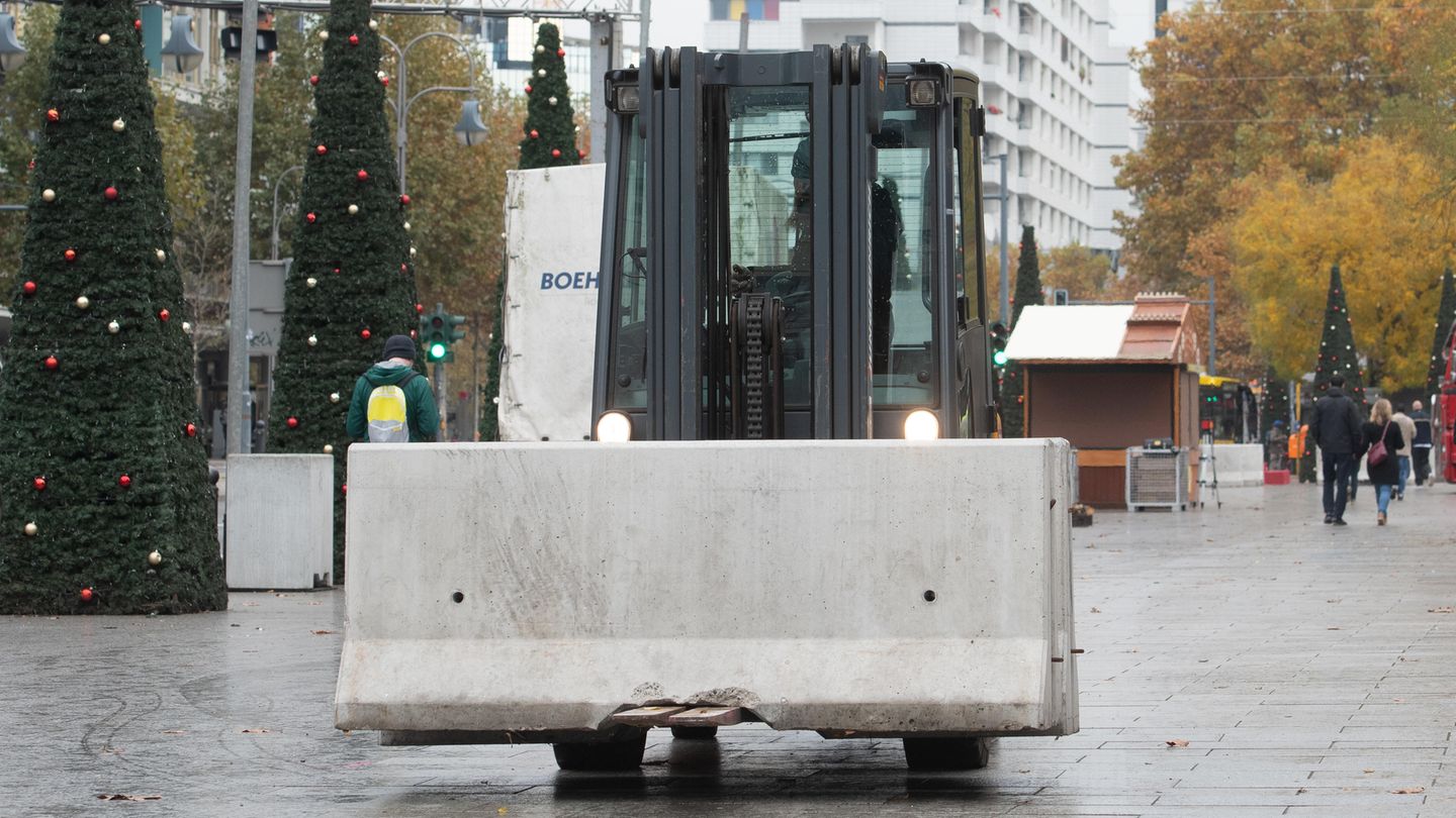 Sicherheitsbarrien auf dem Berliner Breitscheidplatz
