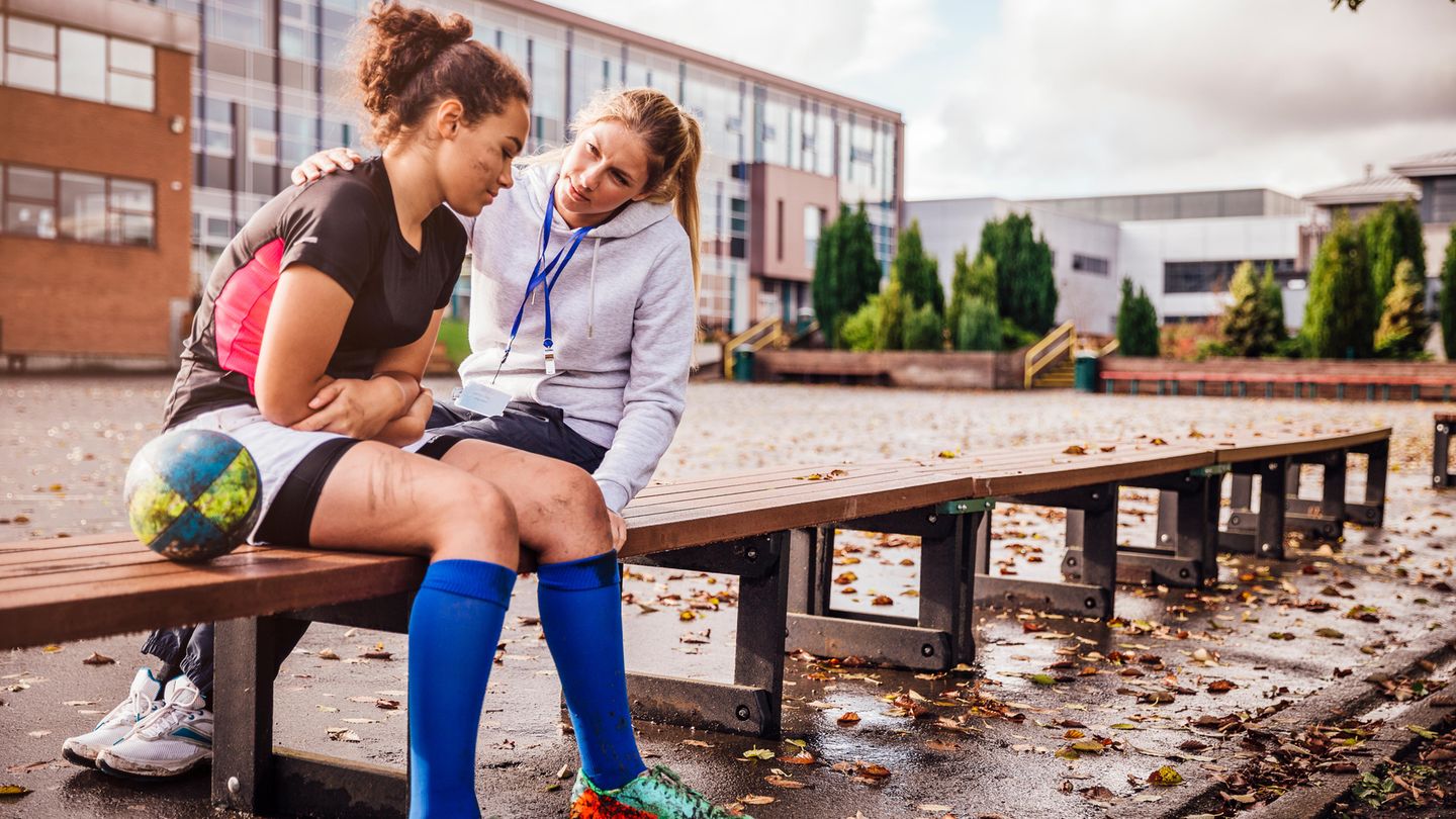 Schulsport ist grausam: Erste Periode, Bocksprung, geplatzte Badebüx