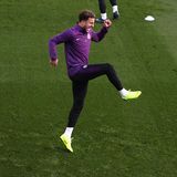 Gruppe F liegt so eng zusammen, dass sogar Schachtar Donezk als 4. mit drei Siegen am Stück noch ins Achtelfinale einziehen könnte.