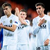 und dem FC Valencia (5).