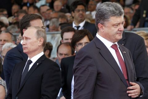 Wladimir Putin und Petro Poroschenko bei den Feierlichkeiten zum 70. Jahrestages des D-Day in Ouistreham (Westfrankreich).
