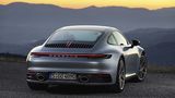 Der Porsche 911 Carrera S der Baureihe 992 hat 331 kW / 450 PS