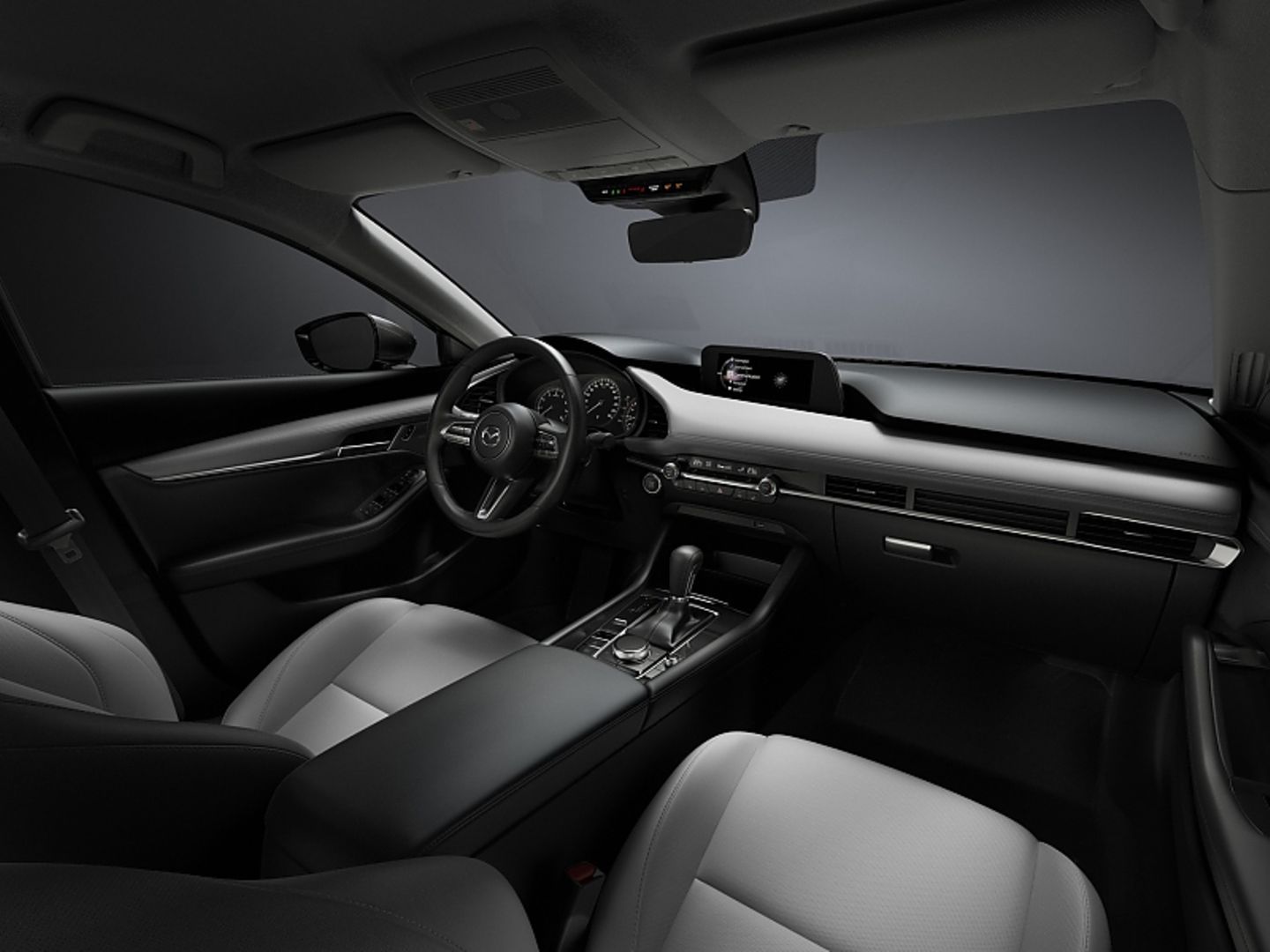 Das Cockpit des Mazda 3 Fastback