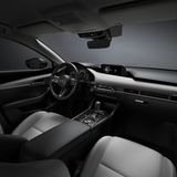 Das Cockpit des Mazda 3 Fastback