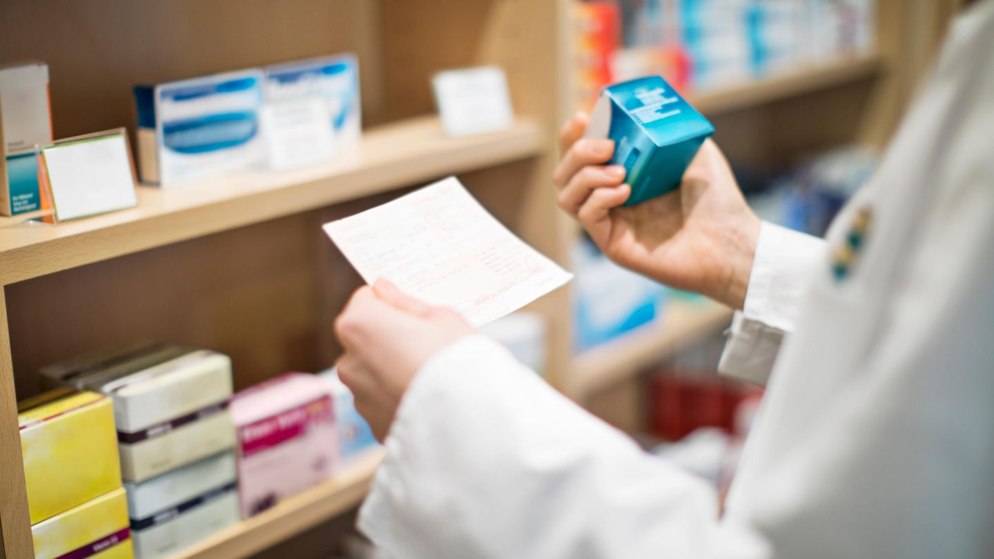 Apotheker und Ärzten sollen zum Schein teure Präparate abgerechnet haben – zum Schaden der Krankenkassen (Symbolbild)
