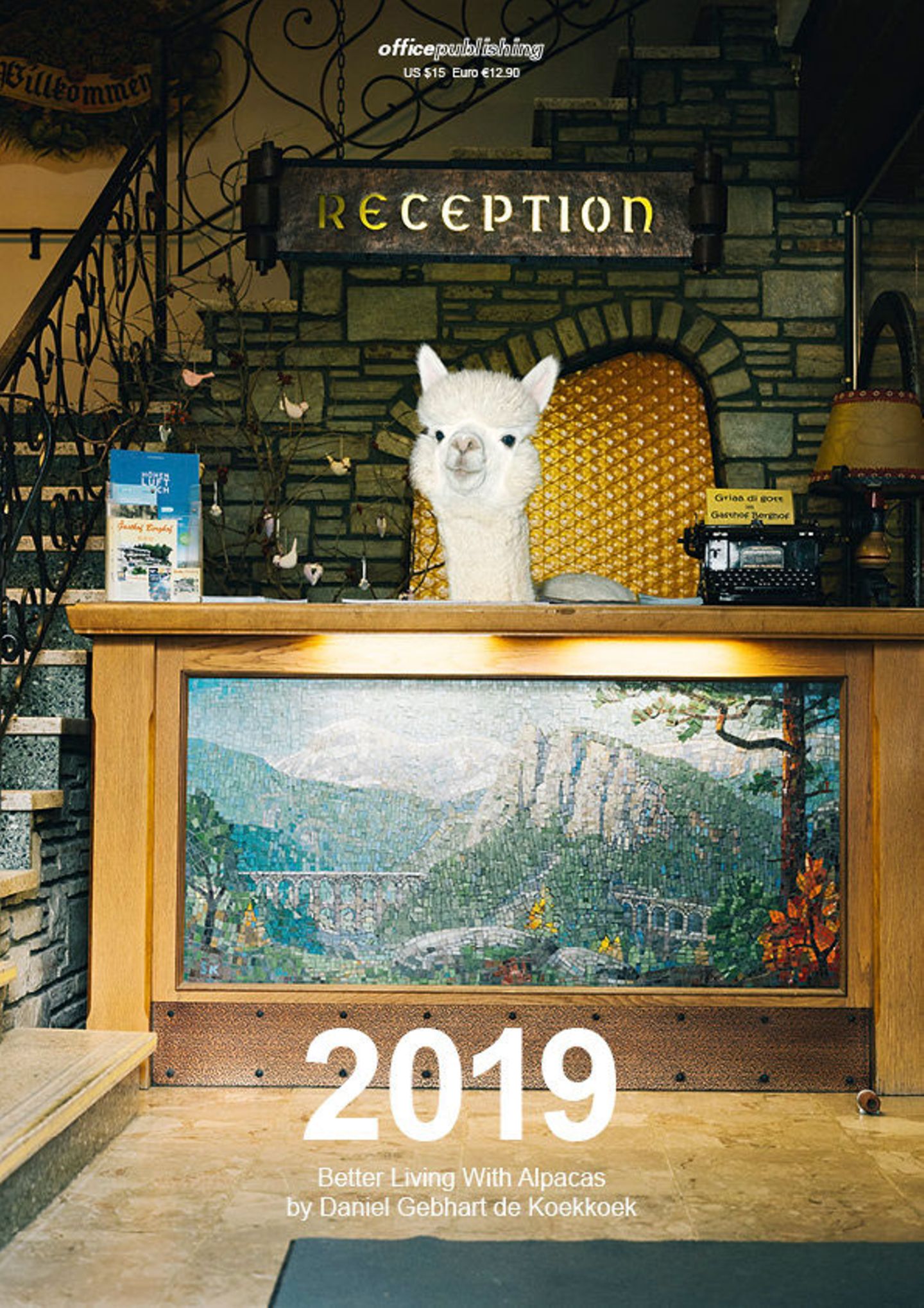 Der "Better Living With Alpacas Calendar 2019" von Fotograf Daniel Gebhart de Koekkoek ist vom New Yorker Magazin "Office" veröffentlicht worden. Er ist für 15 Euro hier erhältlich.