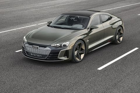 Audi E-Tron GT - 4,96 Meter lang